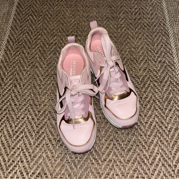 Skechers Other - SKECHERS UNO GEN1 Size 3